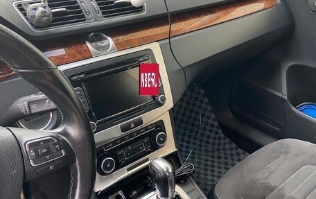 Volkswagen Passat B7, 2011 год, 1 050 000 рублей, 10 фотография