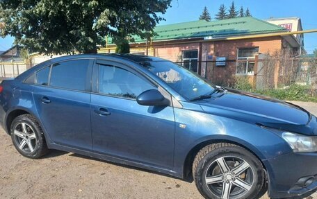 Chevrolet Cruze II, 2011 год, 680 000 рублей, 6 фотография