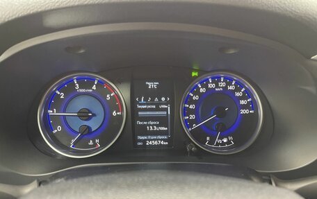 Toyota Hilux VIII, 2017 год, 2 650 000 рублей, 15 фотография