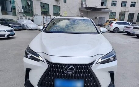 Lexus NX, 2022 год, 3 750 000 рублей, 2 фотография