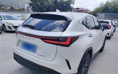 Lexus NX, 2022 год, 3 750 000 рублей, 5 фотография