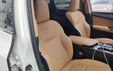 Lexus NX, 2022 год, 3 750 000 рублей, 14 фотография