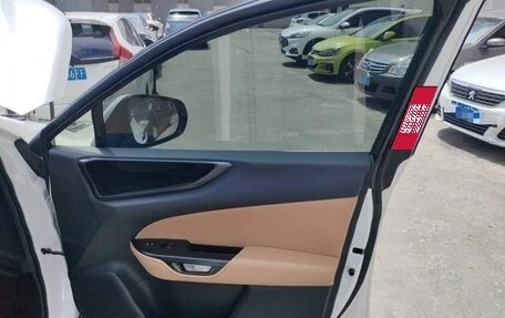 Lexus NX, 2022 год, 3 750 000 рублей, 11 фотография