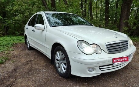 Mercedes-Benz C-Класс, 2006 год, 698 000 рублей, 3 фотография