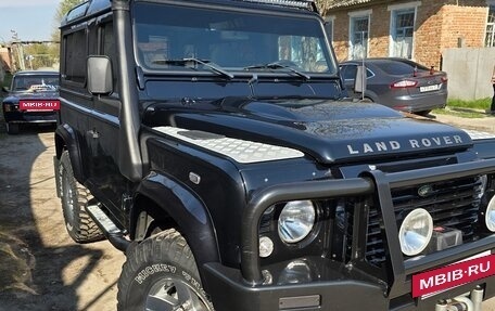 Land Rover Defender I, 2011 год, 5 000 000 рублей, 2 фотография