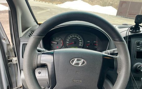 Hyundai Grand Starex Grand Starex I рестайлинг 2, 2008 год, 1 200 000 рублей, 13 фотография
