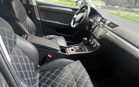 Skoda Superb III рестайлинг, 2016 год, 2 000 000 рублей, 10 фотография