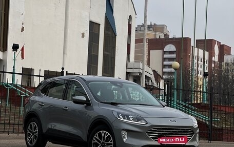 Ford Kuga III, 2020 год, 1 600 000 рублей, 2 фотография