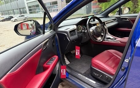 Lexus RX IV рестайлинг, 2018 год, 3 200 000 рублей, 13 фотография