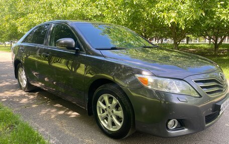 Toyota Camry, 2011 год, 1 515 000 рублей, 3 фотография