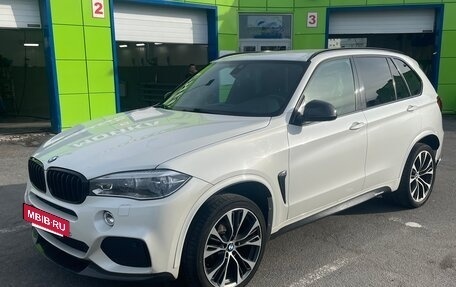 BMW X5, 2018 год, 4 800 000 рублей, 2 фотография