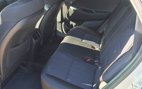 Hyundai Tucson III, 2018 год, 2 100 000 рублей, 10 фотография