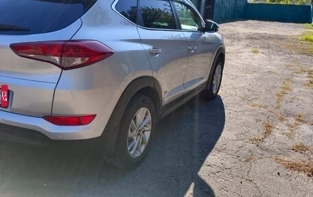 Hyundai Tucson III, 2018 год, 2 100 000 рублей, 14 фотография