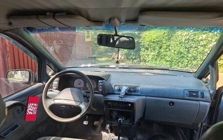 Nissan Prairie III, 1993 год, 149 990 рублей, 5 фотография