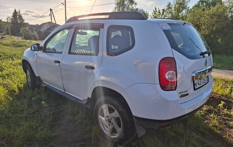 Renault Duster I рестайлинг, 2013 год, 920 000 рублей, 3 фотография