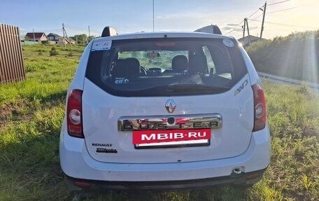 Renault Duster I рестайлинг, 2013 год, 920 000 рублей, 4 фотография