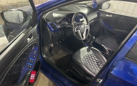 Hyundai Solaris II рестайлинг, 2013 год, 760 000 рублей, 7 фотография