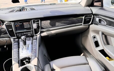 Porsche Panamera II рестайлинг, 2010 год, 3 500 000 рублей, 9 фотография