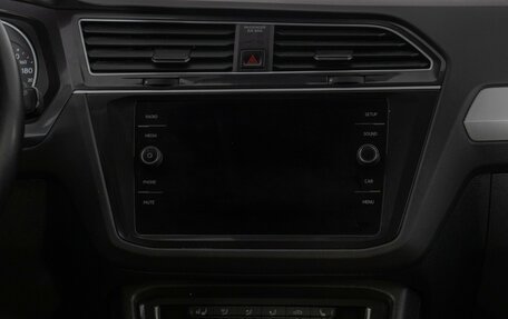 Volkswagen Tiguan II, 2019 год, 1 730 000 рублей, 14 фотография