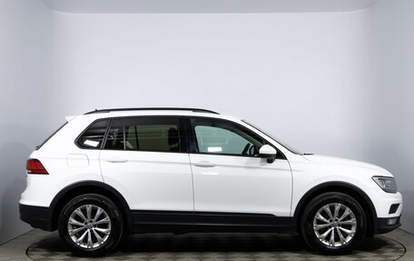 Volkswagen Tiguan II, 2019 год, 1 730 000 рублей, 4 фотография
