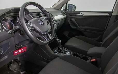 Volkswagen Tiguan II, 2019 год, 1 730 000 рублей, 10 фотография