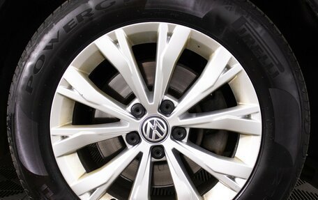 Volkswagen Tiguan II, 2019 год, 1 730 000 рублей, 19 фотография