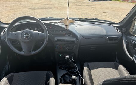 Chevrolet Niva I рестайлинг, 2018 год, 950 000 рублей, 8 фотография