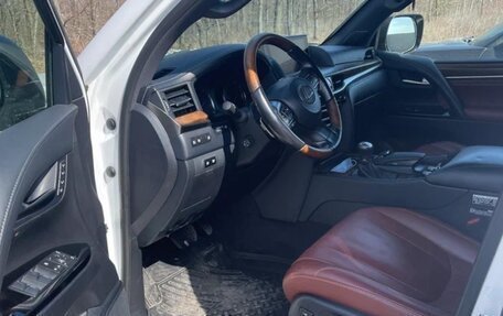 Lexus LX III, 2017 год, 6 500 000 рублей, 7 фотография