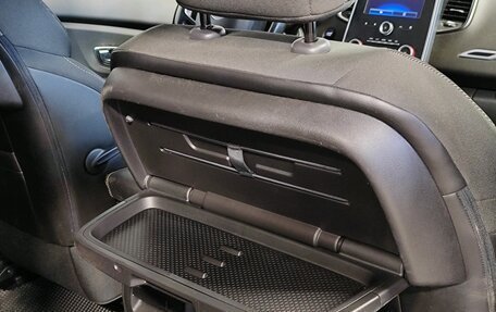 Renault Scenic IV, 2017 год, 1 689 000 рублей, 15 фотография