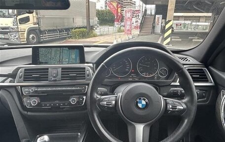 BMW 3 серия, 2019 год, 3 350 000 рублей, 12 фотография