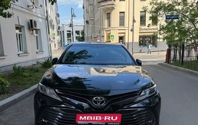 Toyota Camry, 2021 год, 3 000 000 рублей, 1 фотография
