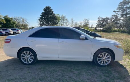 Toyota Camry, 2010 год, 1 300 000 рублей, 4 фотография