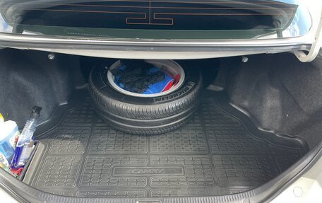 Toyota Camry, 2010 год, 1 300 000 рублей, 12 фотография