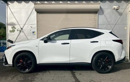 Lexus NX, 2022 год, 4 100 000 рублей, 5 фотография