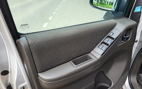 Nissan Navara (Frontier), 2012 год, 1 950 000 рублей, 20 фотография