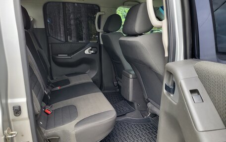 Nissan Navara (Frontier), 2012 год, 1 950 000 рублей, 25 фотография