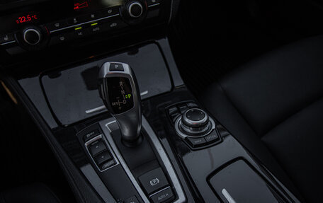 BMW 5 серия, 2016 год, 2 400 000 рублей, 14 фотография