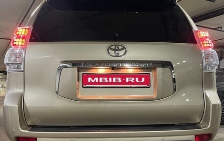 Toyota Land Cruiser Prado 150 рестайлинг 2, 2011 год, 3 488 888 рублей, 22 фотография