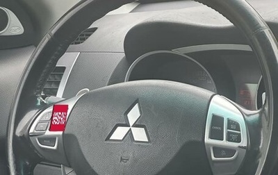 Mitsubishi Outlander III рестайлинг 3, 2008 год, 920 000 рублей, 1 фотография