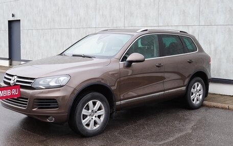 Volkswagen Touareg III, 2014 год, 2 700 000 рублей, 7 фотография