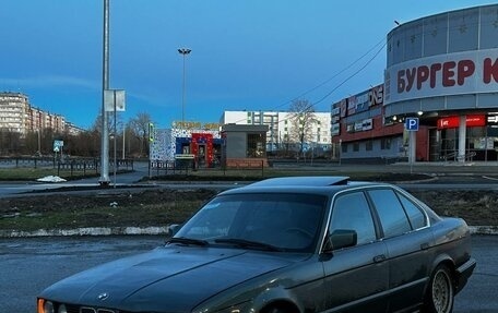BMW 5 серия, 1990 год, 350 000 рублей, 2 фотография