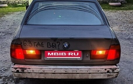 BMW 5 серия, 1990 год, 350 000 рублей, 14 фотография