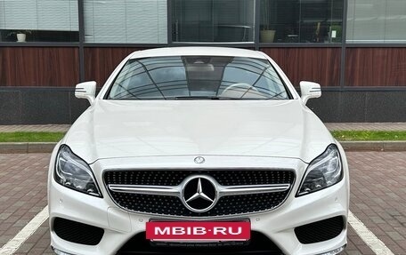 Mercedes-Benz CLS, 2015 год, 4 350 000 рублей, 2 фотография