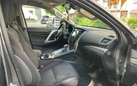 Mitsubishi Pajero Sport III рестайлинг, 2020 год, 3 290 000 рублей, 15 фотография