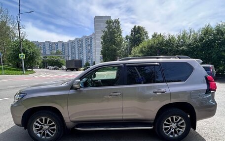 Toyota Land Cruiser Prado 150 рестайлинг 2, 2018 год, 6 200 000 рублей, 3 фотография