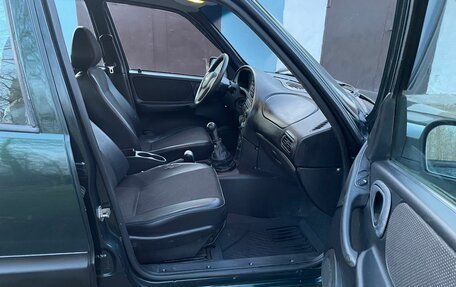 Chevrolet Niva I рестайлинг, 2003 год, 320 000 рублей, 6 фотография