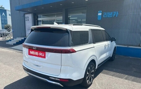 KIA Carnival, 2022 год, 4 068 131 рублей, 3 фотография