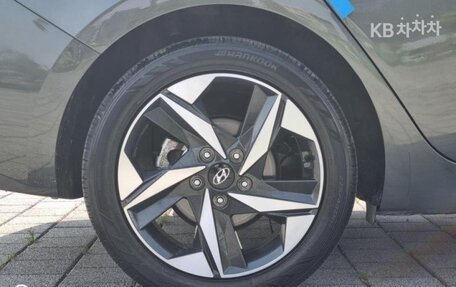 Hyundai Avante, 2021 год, 1 610 000 рублей, 19 фотография
