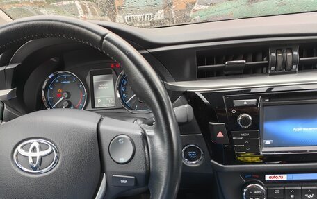 Toyota Corolla, 2013 год, 1 450 000 рублей, 5 фотография