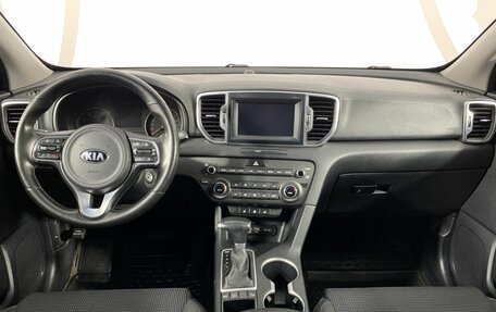 KIA Sportage IV рестайлинг, 2018 год, 1 819 000 рублей, 7 фотография